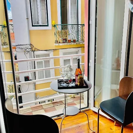 Paz 38 By Nook Lisboa